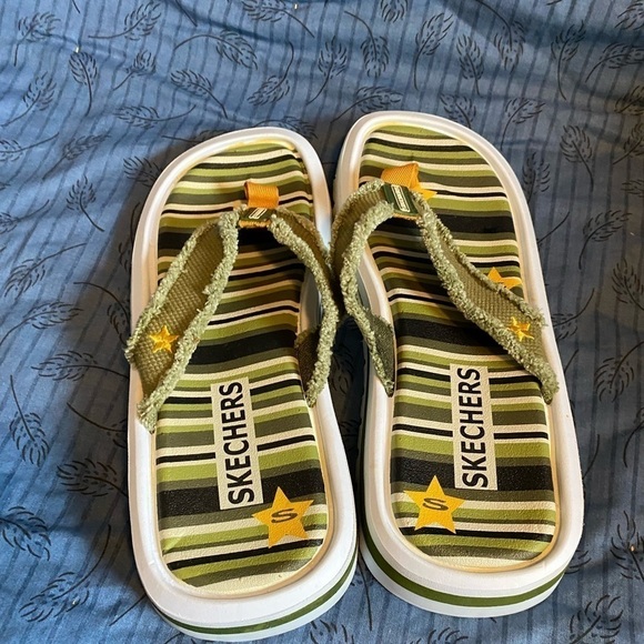 Skechers 90’s F-50 star lugged thong sandals size 6 - Picture 2 of 5